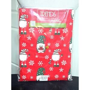 100% cotton Christmas Tablecloth "Christmas Gnomes" by Trends Collections